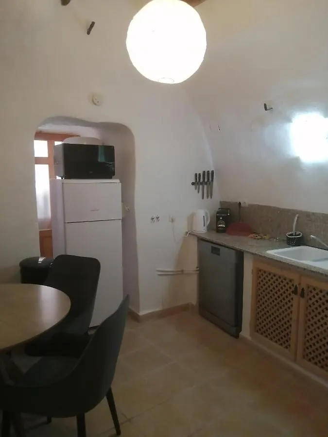 Casa Edinah ,Casa Nadieh, Geheel Rolstoel Vriendelijk Met Zwembad En Tillift Daire El Margen 0*,  İspanya