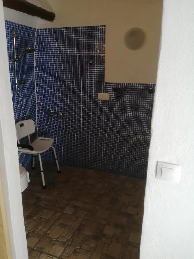 Casa Edinah ,Casa Nadieh, Geheel Rolstoel Vriendelijk Met Zwembad En Tillift Daire El Margen İspanya